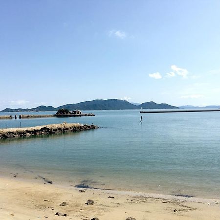 Namihei II Hotel Naoshima Exterior foto